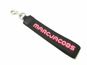 1円 ■新品同様■ MARC JACOBS マークジェイコブス ウェビング バッグチャーム キーホルダー アクセサリー ブラック系×ピンク系 DA6887