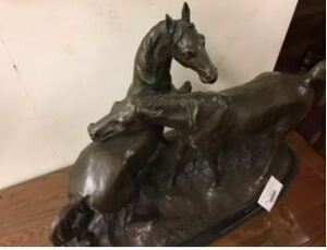 アンティーク調バロック調ゴシック調 ブラックホース黒い馬のブロンズ像ブラックホースの置物黒い馬の彫刻型置物ブラックホース彫刻型置物