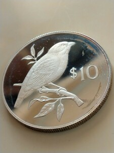 フィジー 1978 10ドル銀貨プルーフ Conservation−Pink−billed Parrotfinch 