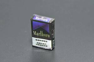 ◆◇ 新品即決 クローラーアクセサリー タバコ箱(マルボロ黒/紫) ◇◆ crl