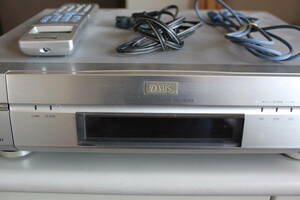 パナソニック D-VHS ビデオデッキ NV-DHE10