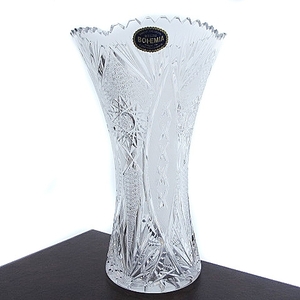 未使用品 ボヘミア Bohemia クリスタル ガラス フラワーベース 花瓶 花器 キリコ ケース付 ■SG