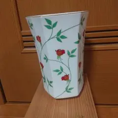香蘭社 バラ  六角形の花瓶