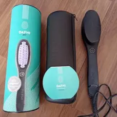 ヤーマンDAFNI  ダフニGo　ブラシ型ヘアアイロン　 ストレートハートブラシ