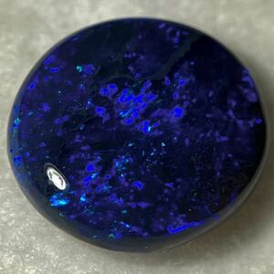 5ctUP!! 遊色効果!!☆天然ブラックオパール5.526ct☆A 約13.9×12.8mm ルース 裸石 宝石 ジュエリー black opal EA0/テEB0