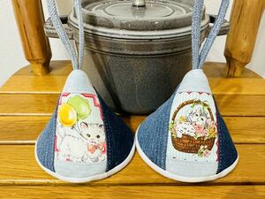 三角鍋つかみ★staubストウブ　ホーロー鍋★ミトン★鍋つかみ★デニムリメイク　ネコ　猫