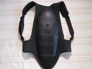 中古品　★DAINESE ダイネーゼ★バックプロテクター Lサイズ　BACK PROTECTOR RIP２ イタリア製 WAVE made in italy