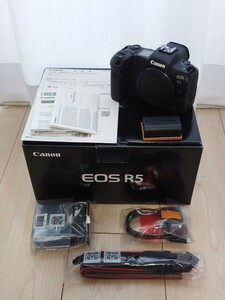 Canon EOS R5 ボディ シャッター3,000回未満 極美品 ミラーレス