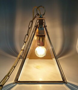 2.吊り下げ照明 ペンダントライト 四角錐型 ブロンズ アンティーク