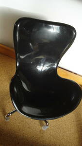 ミニチュア椅子　1/6ドール用チェア　黒　/ブライス・リカちゃん・momoko・バービーサイズ/ミニチュア家具