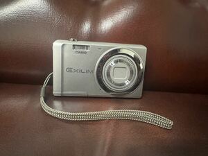 CASIO EXILIM WIDE OPTICAL 5xデジタルカメラ