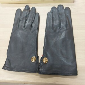 クリスチャンディオール 革手袋 パック スキン シワ 傷 汚れはありますが 未使用に近い 現状の売り 革手袋 黒 手袋