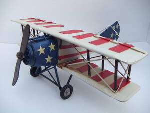 ブリキのおもちゃ　エアプレイン　AIRPLANE　複葉機　プロペラ　レトロ　インテリア置物　アンティーク　星条旗　USA　