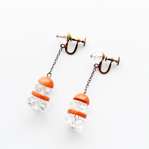Antique　1920’s～1930’s　clear×coralcolor beads earrings