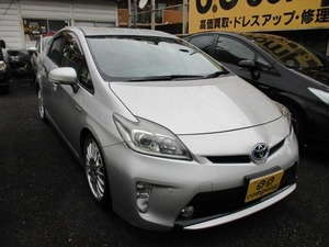 プリウス 1.8 S 30後期カールソン18アルミTEIN車庫調キット