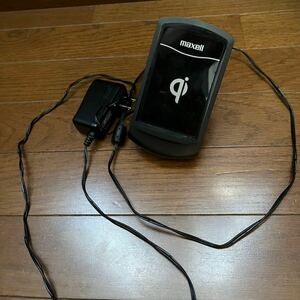 maxell マクセル　 qi充電スタンド WP-QIST10BK　ワイヤレス充電器　黒