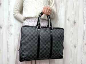 極美品 LOUIS VUITTON ルイヴィトン ダミエグラフィット ポルトドキュマンヴォワヤージュ PDV ビジネス バッグ N41125 A4可 黒メンズ70940Y