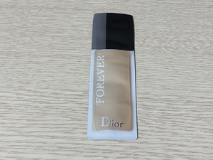 ★ディオールスキン フォーエヴァー フルイド 1N ニュートラル Dior 試供品 リキッドファンデーション 0.7ml★◇1114