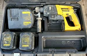 DEWALT 24V DW004K2 コードレスロータリーハンマードリル デウォルト 充電式 バッテリー ケース ハンドル 動作確認済 ジャンク品