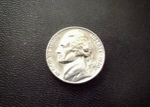 アメリカ　ジェファーソン　5セントコインです。　1970年　S刻印　送料無料（7967）　USA　お金 硬貨　ドル　貨幣