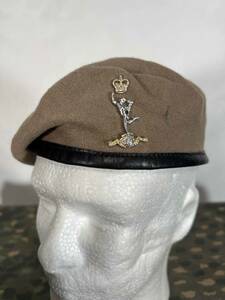 ミリタリー　ベレー帽　イギリス軍　欧州各国軍　ベレー帽子　真贋不明　複数出品　オランダ　スイス　Z