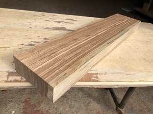 送料無料！！【S217B】ベリ 688×147×55㎜ 角材 ブロック 乾燥材 木工 DIY 材木 天然木 無垢材 板材《銘木すずめや》