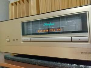 Accuphase DP-900 SACD TRANSPORT