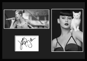 10種類!Katy Perry/ケイティー・ペリー/サインプリント&証明書付きフレーム/BW/モノクロ/ディスプレイ (2-3W)