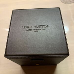 LOUIS VUITTON GMTオートマチック腕時計 希少黒ベルト