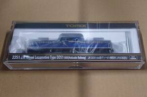 TOMIX 2251 JR DD51-1000形ディーゼル機関車(JR北海道色)