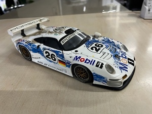 1/18 1:18 　ポルシェ 911 GT1　1997年　ルマン24　26号車　