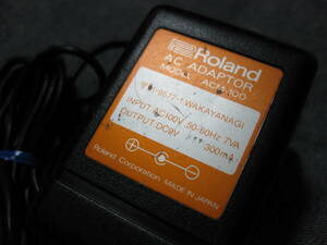 Roland ローランド ACM-100 ACM100 9V 300nA センターマイナス 電源アダプター ACアダプター 中古 動作品 送料一律520円 同梱可