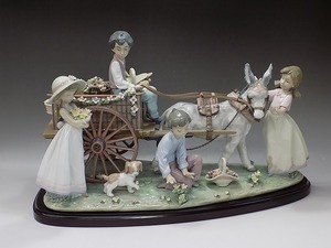 c073 限定品 日本未発売 西国 LLADRO リヤドロ 遠足の日 台座付 大型フィギュリン 人形 置物 箱無 美品