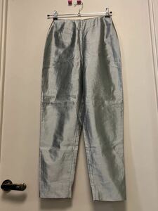 DONNAKARAN NEWYORK SILKパンツ　シルバー　バックファスナー　サイズ7号