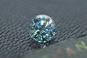 ラボ スカイブルーダイヤモンド １ct ラウンドカット 宝石 鉱石 輝き 高品質 宝石シリーズ ラウンド形状 モアッサナイト 証明書付 C141