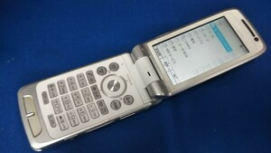 D4894 docomo FOMA SO703i SonyEricsson ガラケー ケータイ 折畳型 簡易動作確認＆簡易清掃＆初期化OK 判定○ 現状品 送料無料　