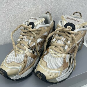 【Ｋ】BALENCIAGA バレンシアガ ランナー RUNNER スニーカー シューズ 44 箱付き 付属品付 ホワイト ベージュ ブラック【4196】