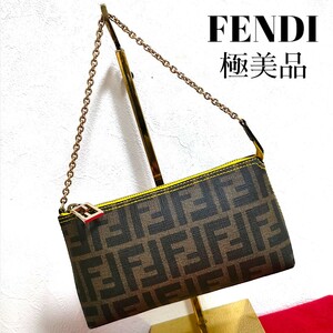 極美品 FENDI ズッカ チェーン アクセサリーポーチ ハンドバッグ トートバッグ フェンディ 美品 イエロー ズッキーノ ペカン ゴールド