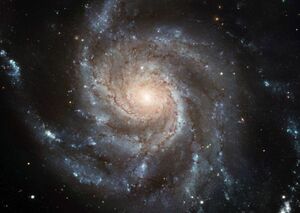 銀河 Milky Way メシエ 101 宇宙 天体 神秘 絵画風 壁紙ポスター 特大A1版830×585mm（はがせるシール式）013A1