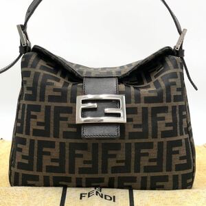 【極美品】FENDI フェンディ マンマバケット ワンショルダーバッグ FF金具 ズッカ柄 アクセサリーポーチ ビンテージ 肩掛け