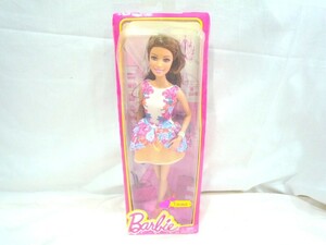 1000円スタート 人形 Barbie バービー BCN41 MATTEL FASHIONISTAS バービー人形 キャラクタードール 外箱付 WHO EE1005