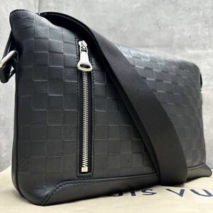 1円■美品/近年モデル■ ルイヴィトン LOUIS VUITTON メンズ ダミエアンフィニ ディスカバリー メッセンジャー ショルダーバッグ レザー 黒