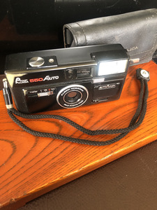 【Pocket FUJICA 550 AUTO 】ビンテージ レトロ ポケットカメラ コレクター　ポケットフィルム【23/04 TY7G】