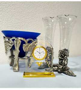【インテリア　まとめ売り】MIKIMOTO　ミキモト　置き時計（動作確認済み）パール　真珠　 ペアグラス　薔薇　 青色カップ　葡萄の台座