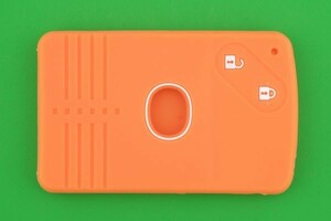 マツダ（MAZDA）・2ボタン・カード型アドバンストキー（スマートキー）用シリコンカバーケース★★オレンジ色