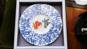 中川一政陶板皿です。直径26センチ　画家　石川県白山市　中川一政記念館