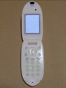 【中古】 docomo D702iF ホワイトサンド 3Gガラケー 三菱電機 ドコモ Mitsubishi