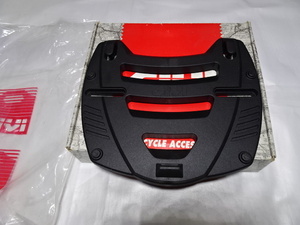 GIVI (ジビ) リアボックスパーツ モノキーベース単体 M3