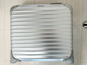 【正規店購入】　RIMOWA リモワ　アルミビジネストロリー 2輪 スーツケース 、キャリーケース　　シルバー 