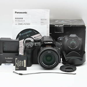 ★ショット数2900回の極上品★LUMIX DMC-FZ300-K